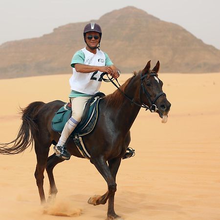 Wadi Rum Caeser Camp Hotell Exteriör bild