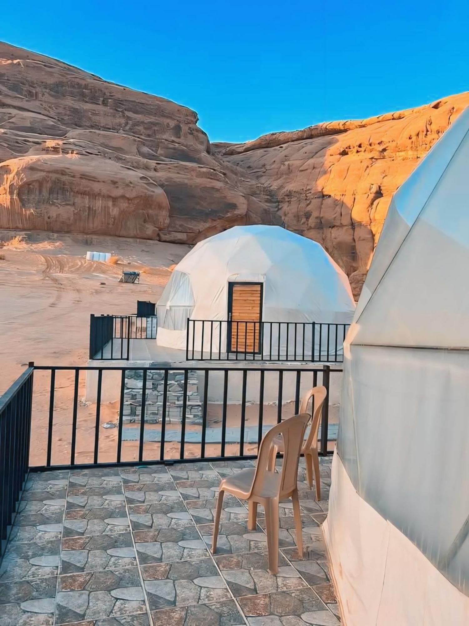 Wadi Rum Caeser Camp Hotell Exteriör bild