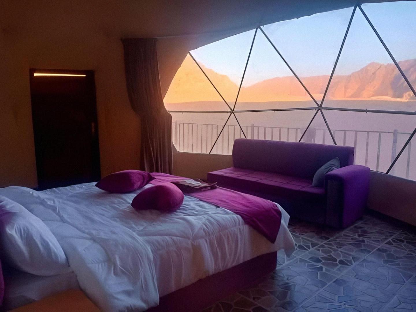 Wadi Rum Caeser Camp Hotell Exteriör bild